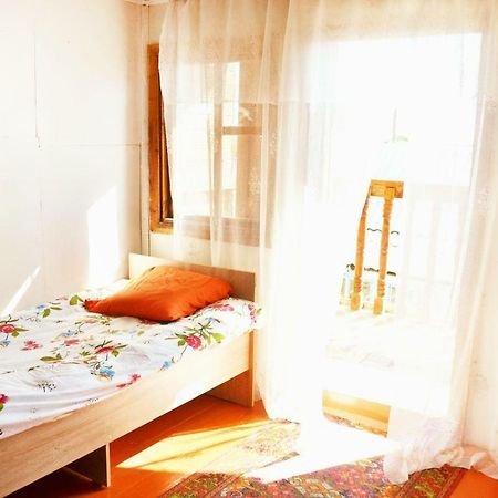 Guesthouse Bermet Tong Kültér fotó