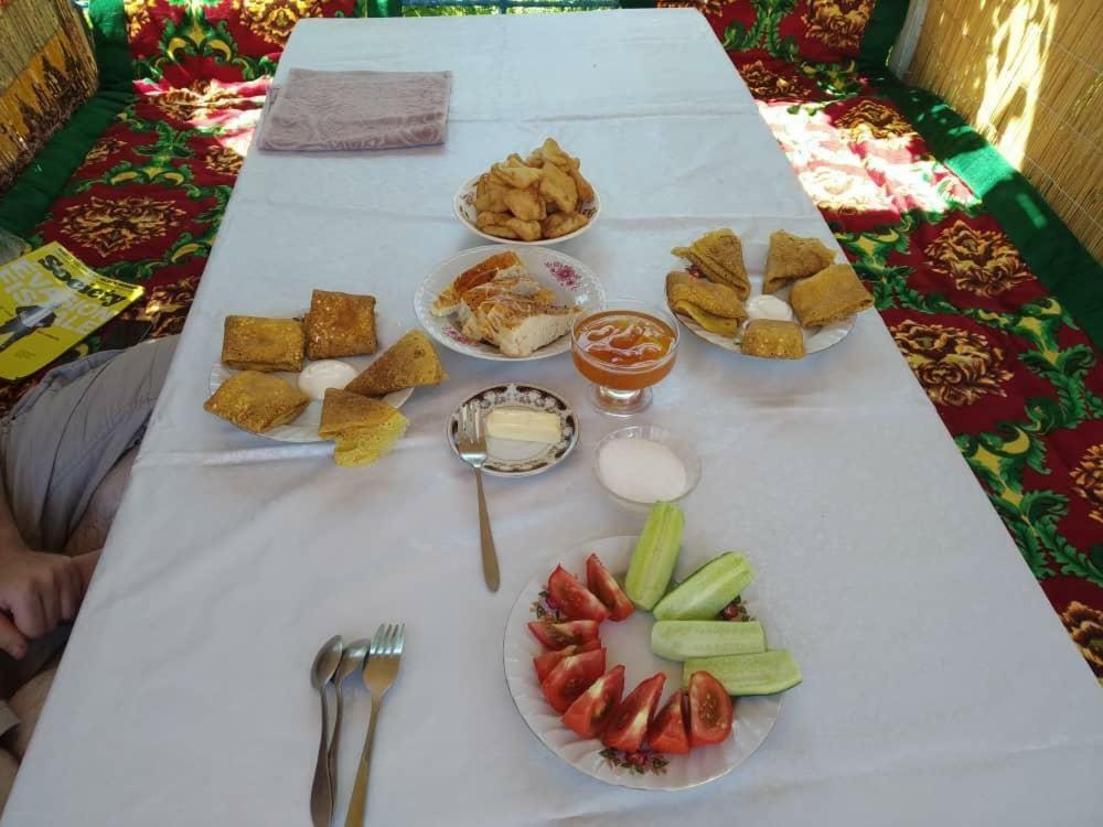 Guesthouse Bermet Tong Kültér fotó